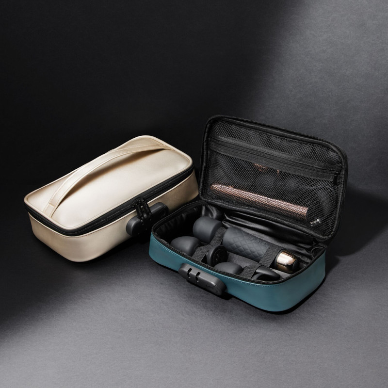 Кейс для іграшок Dorcel DISCREET BOX LUXURY GOLD, кодовий замок, 27×16×7,62 см Кейс для іграшок Dorcel DISCREET BOX LUXURY GOLD, кодовий замок, 27×16×7,62 см