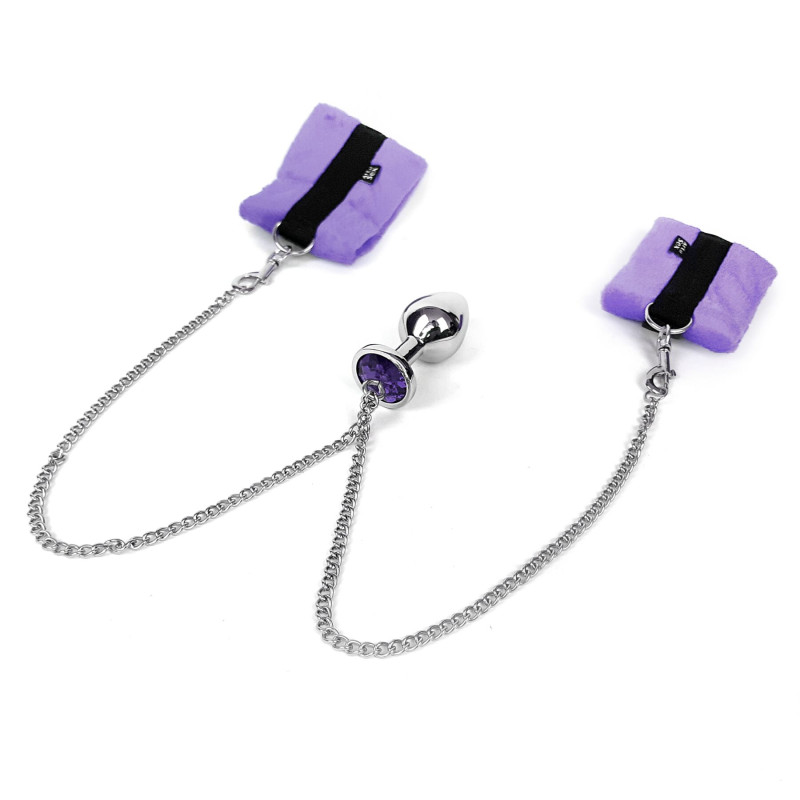 Наручники с металлической анальной пробкой Art of Sex Handcuffs with Metal Anal Plug size M Purple Наручники с металлической анальной пробкой Art of Sex Handcuffs with Metal Anal Plug size M Purple