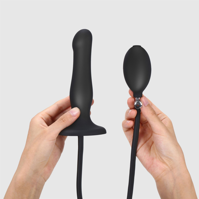 Надувний фалоімітатор Strap-On-Me INFLATABLE DILDO PLUG - NOIR, кулька всередині, діаметр до 6 см Надувний фалоімітатор Strap-On-Me INFLATABLE DILDO PLUG - NOIR, кулька всередині, діаметр до 6 см