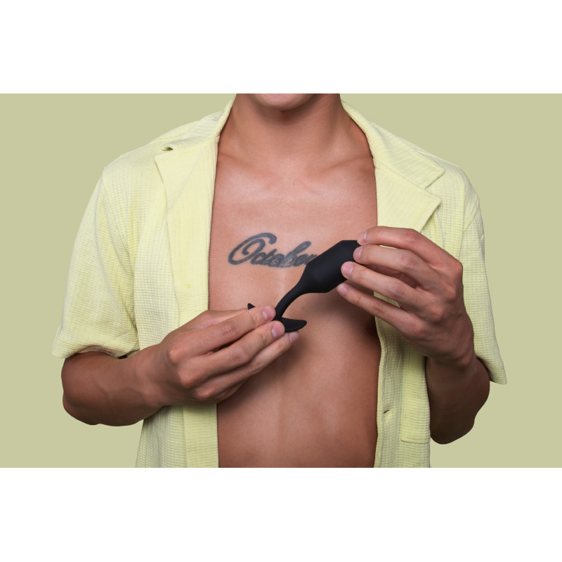 Анальна пробка із зміщеним центром ваги B-Vibe Snug Plug 2 чорна Анальна пробка із зміщеним центром ваги B-Vibe Snug Plug 2 чорна