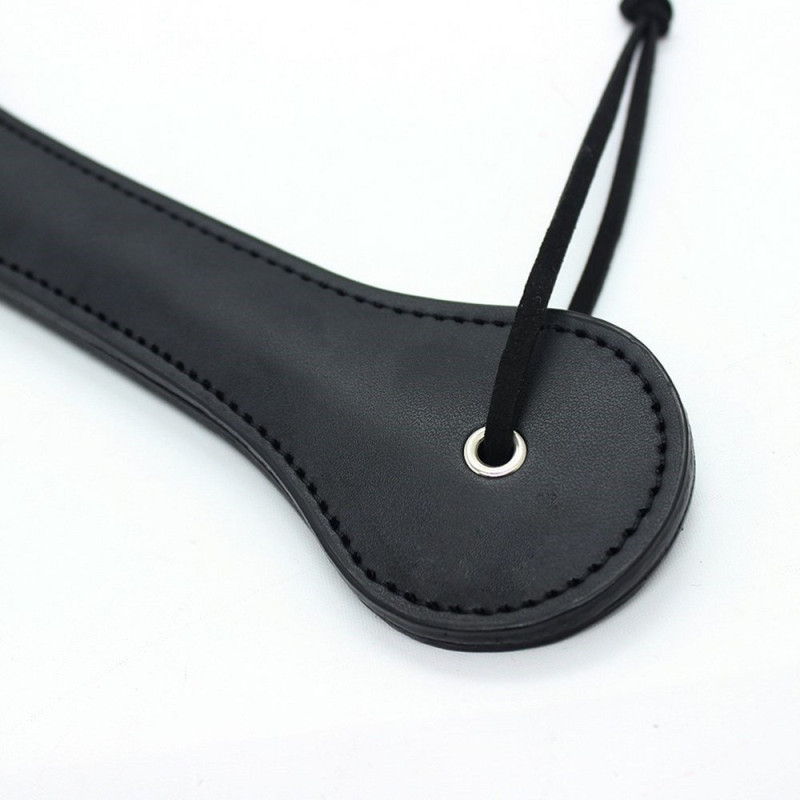 Шльопалка овальна з написом LOVE PADDLE, чорна, 31,5см Шльопалка овальна з написом LOVE PADDLE, чорна, 31,5см