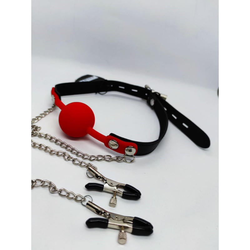 Кляп с зажимами на соски DS Fetish Locking gag with nipple clamps black/red Кляп с зажимами на соски DS Fetish Locking gag with nipple clamps black/red