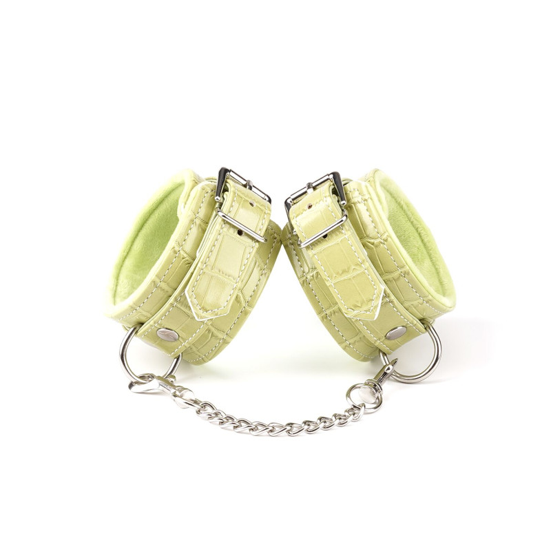 БДСМ-набор для начинающих Liebe Seele Macaron 9pcs Bondage Kit-Melon, 9 предметов, мини-ванд БДСМ-набор для начинающих Liebe Seele Macaron 9pcs Bondage Kit-Melon, 9 предметов, мини-ванд