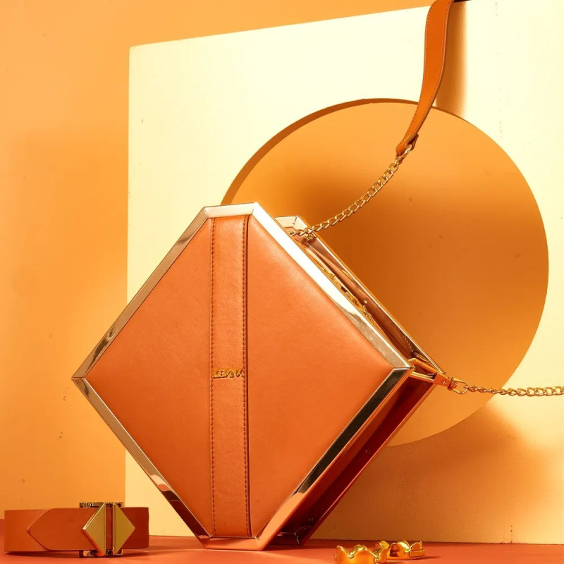 Бондажний набір у сумці 4 предмети Lockink Коричневий Бондажний набір у сумці 4 предмети Lockink Коричневий