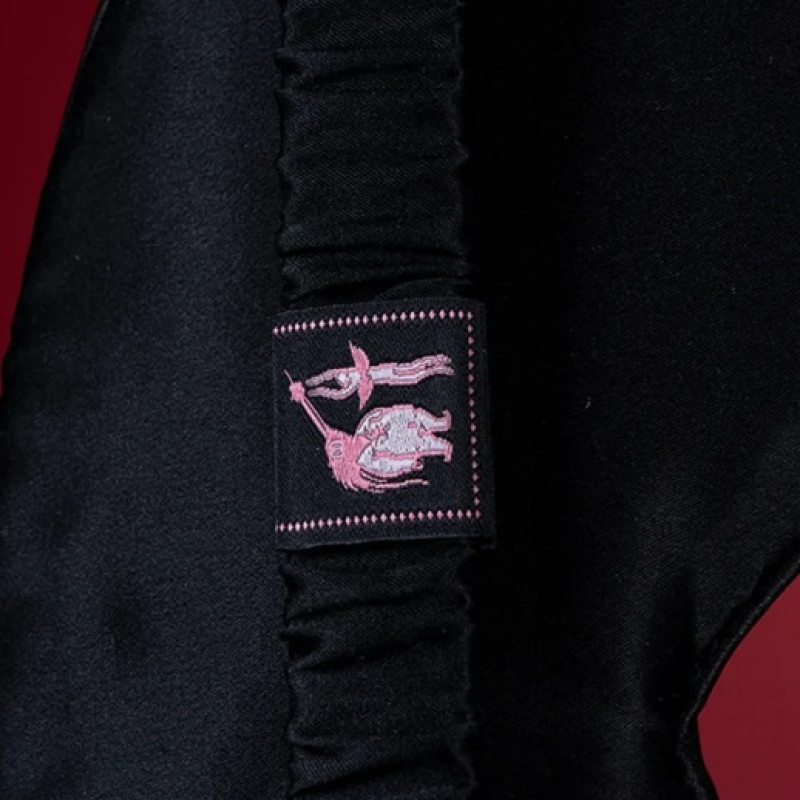 Маска на очі з написом Bitch! від UPKO, шовкова, Black Маска на очі з написом Bitch! від UPKO, шовкова, Black