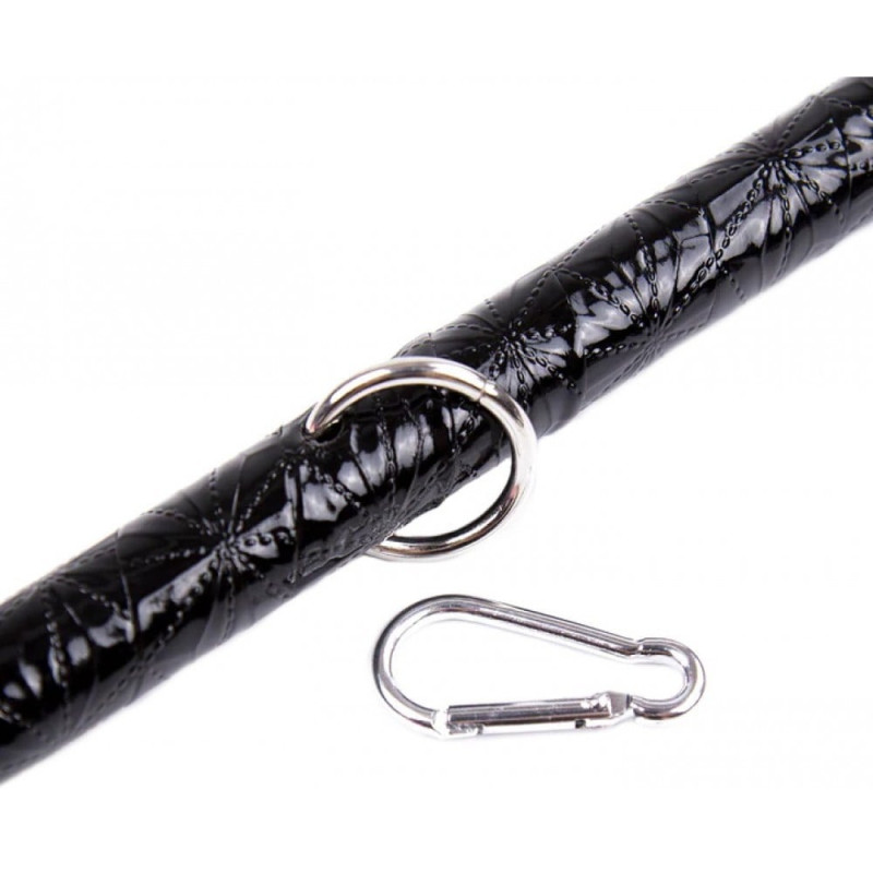 Розпірка з наручниками та поножами DS Fetish, лакірована, Чорна Розпірка з наручниками та поножами DS Fetish, лакірована, Чорна