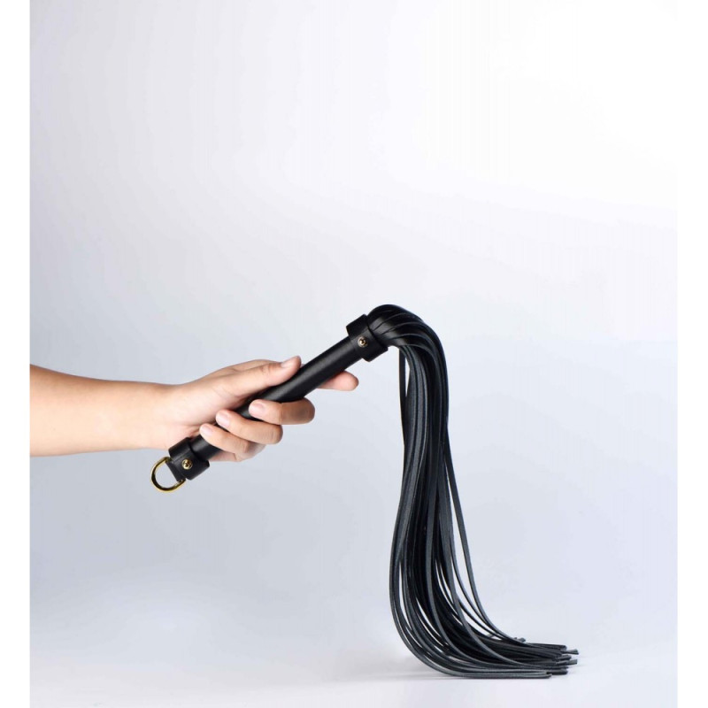 Флогер (кнут) UPKO с позолотой, итальянская кожа, Черный Флогер (кнут) UPKO с позолотой, итальянская кожа, Черный