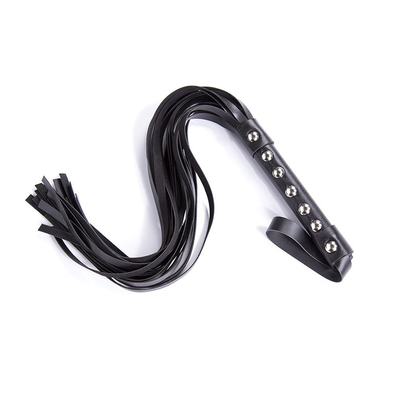 Флогер с шипами DS Fetish Studded flogger black, 55 см Флогер с шипами DS Fetish Studded flogger black, 55 см