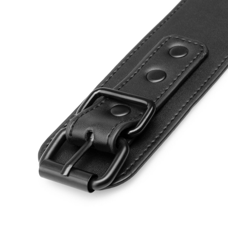 Наручники Bedroom Fantasies: Faux Leather Handcuffs One Size, черные Наручники Bedroom Fantasies: Faux Leather Handcuffs One Size, черные