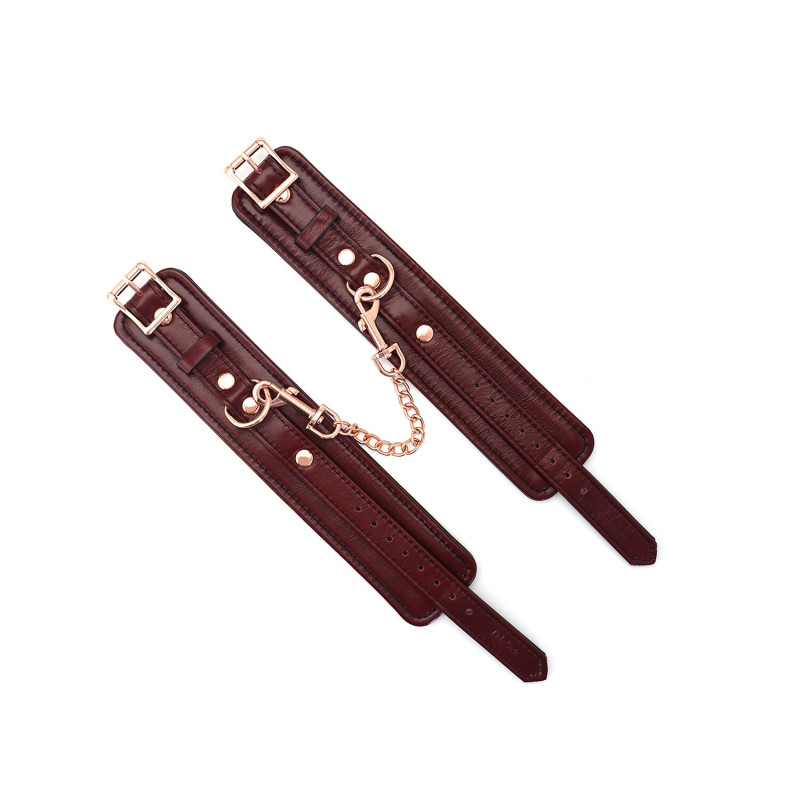Кожаные поножи Liebe Seele Wine Red Ankle Cuffs, съемная цепочка-крепление Кожаные поножи Liebe Seele Wine Red Ankle Cuffs, съемная цепочка-крепление