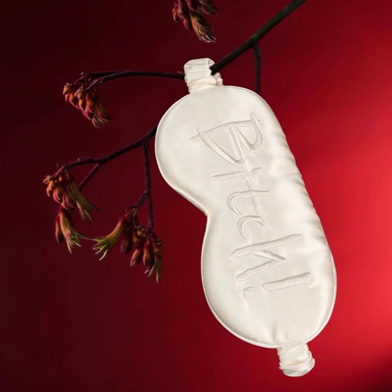 Маска на очі з написом Bitch! від UPKO, шовкова, White Маска на очі з написом Bitch! від UPKO, шовкова, White