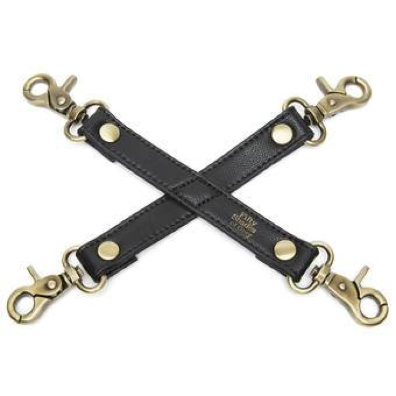 Хрестоподібний фіксатор Fifty Shades of Grey Bound to You Faux Leather Hogtie Хрестоподібний фіксатор Fifty Shades of Grey Bound to You Faux Leather Hogtie
