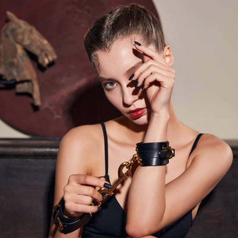 Наручники UPKO Handcuffs итальянская кожа, Черные Наручники UPKO Handcuffs итальянская кожа, Черные