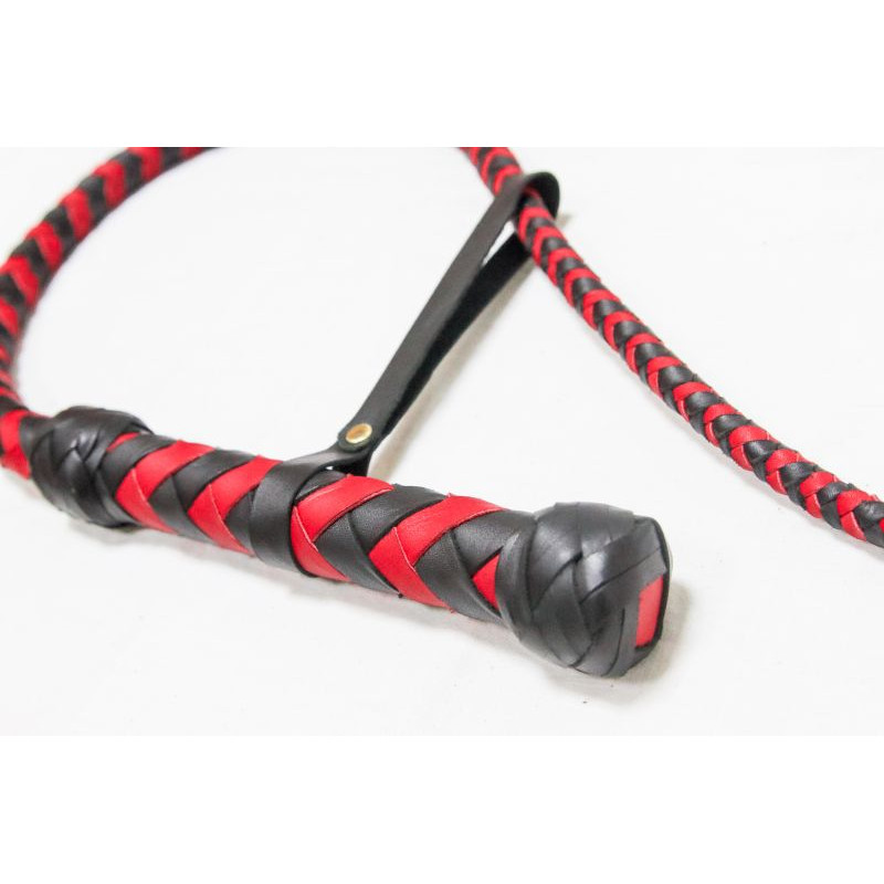 Плетіти sLash Monster Whip Чорна/Червона Плетіти sLash Monster Whip Чорна/Червона