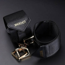 Бандажный набор фиксаторов для тела со съемными наручниками.