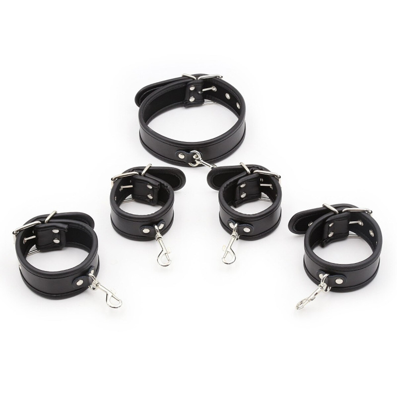 Система фіксації DS Fetish Collar with restraints black Система фіксації DS Fetish Collar with restraints black