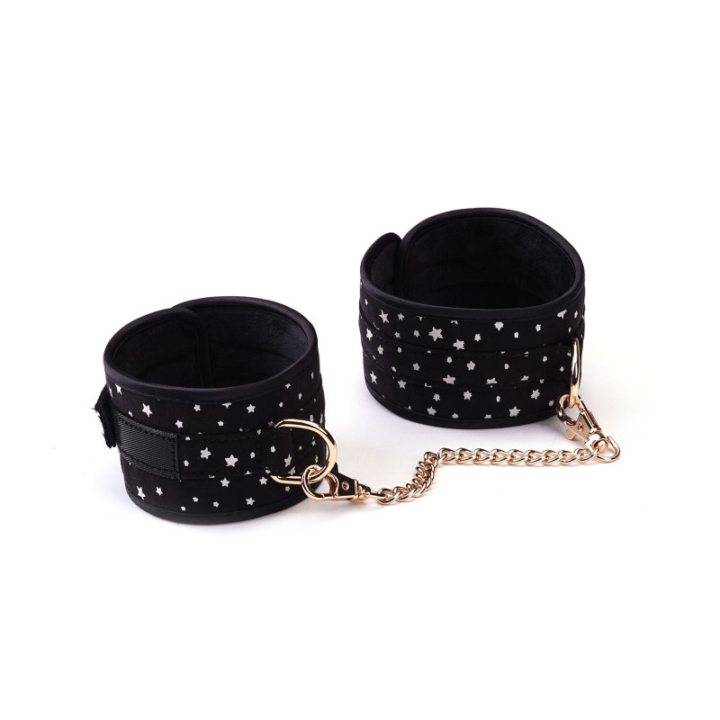 Набор Liebe Seele Stary Nights 7pcs Bondage Kit, фиксаторы, ошейник с поводком, кляп, флоггер, маска Набор Liebe Seele Stary Nights 7pcs Bondage Kit, фиксаторы, ошейник с поводком, кляп, флоггер, маска
