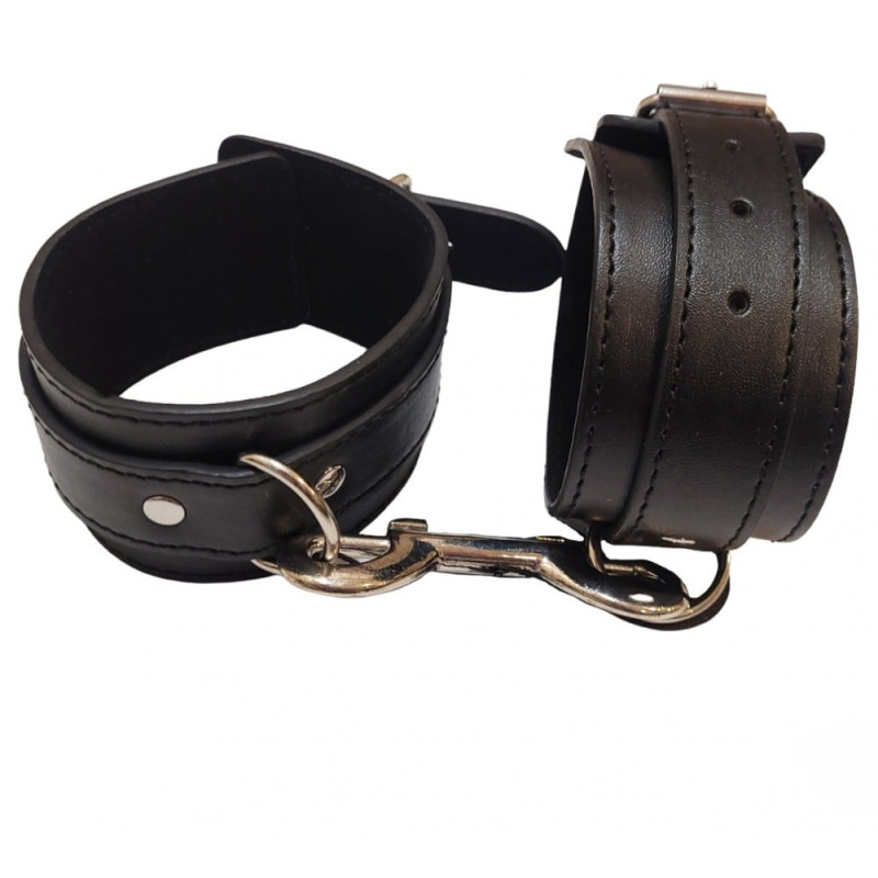 Наручники DS Fetish кожзаменитель, черные Наручники DS Fetish кожзаменитель, черные