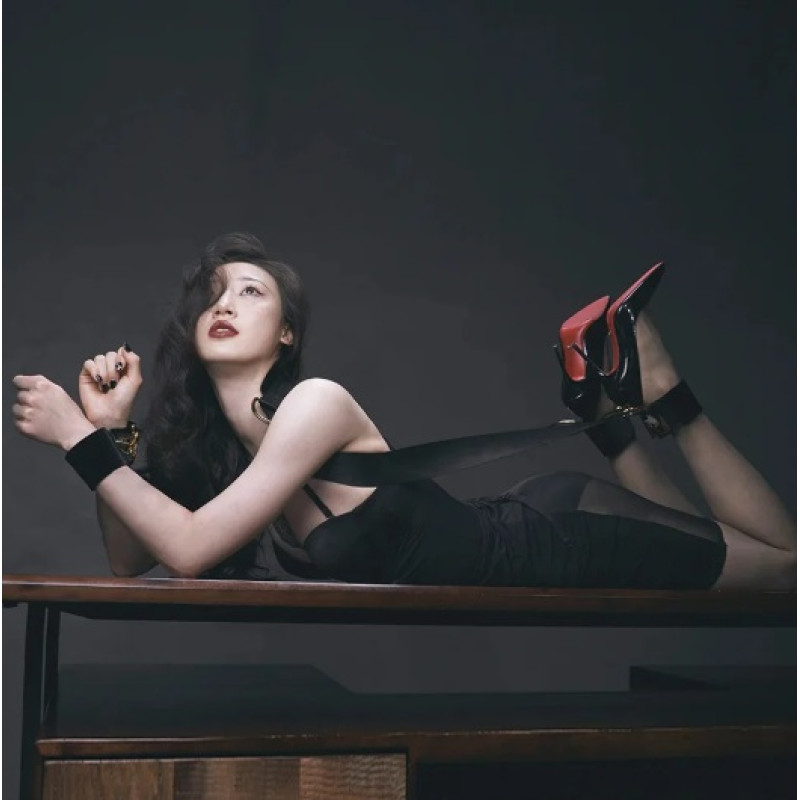 Система фіксації UPKO Bondage Gear-Sling With Cuffs Система фіксації UPKO Bondage Gear-Sling With Cuffs