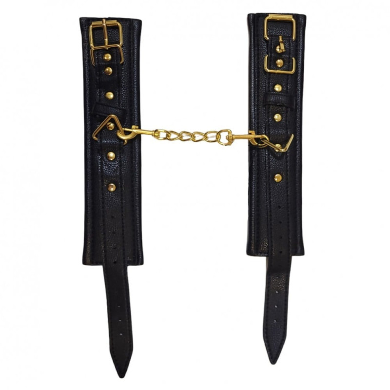 Наручники из экокожи DS Fetish, черные, золотистая фурнитура Наручники из экокожи DS Fetish, черные, золотистая фурнитура