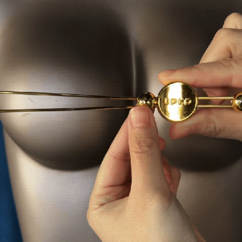 Двойные зажимы для сосков и набор цепочек для клитора UPKO Двойные зажимы для сосков и набор цепочек для клитора UPKO