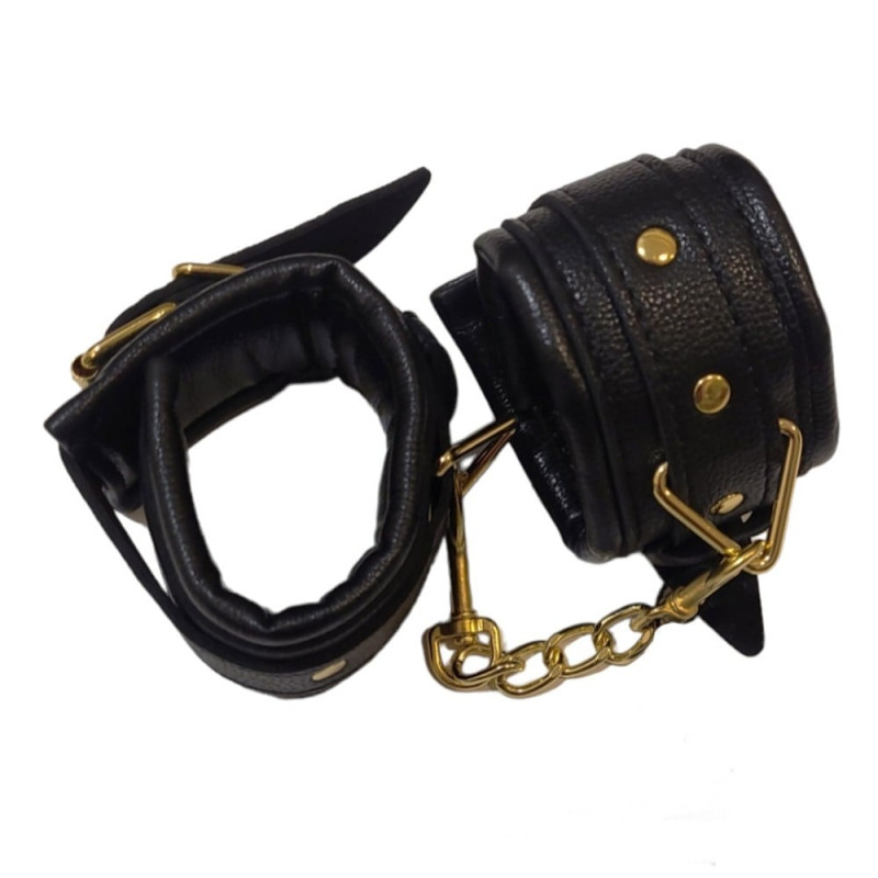 Наручники из экокожи DS Fetish, черные, золотистая фурнитура Наручники из экокожи DS Fetish, черные, золотистая фурнитура