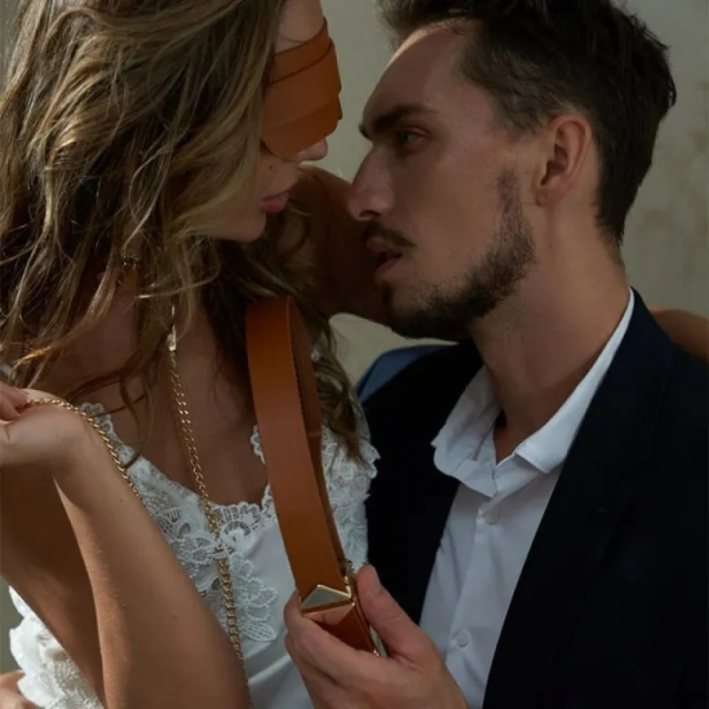 Ремінь з регульованою довжиною Lockink, натуральна шкіра та метал, коричневий Ремінь з регульованою довжиною Lockink, натуральна шкіра та метал, коричневий