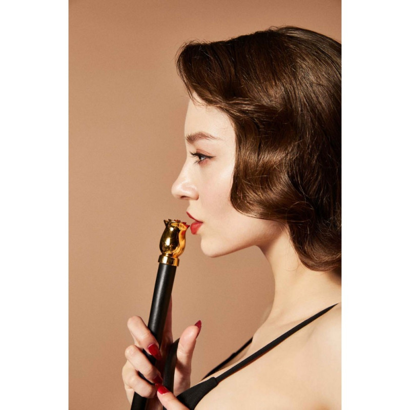 М'який шкіряний хлист з бутоном троянди на рукоятці UPKO Soft Whip М'який шкіряний хлист з бутоном троянди на рукоятці UPKO Soft Whip