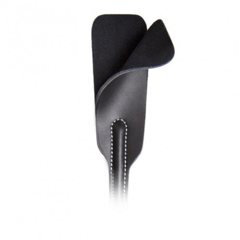 Стек на довгій ручці з петелькою DS Fetish, екошкіра і метал, чорний, 65 см Стек на довгій ручці з петелькою DS Fetish, екошкіра і метал, чорний, 65 см