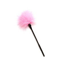 Тиклер из розовых перьев DS Fetish на длинной ручке 40см