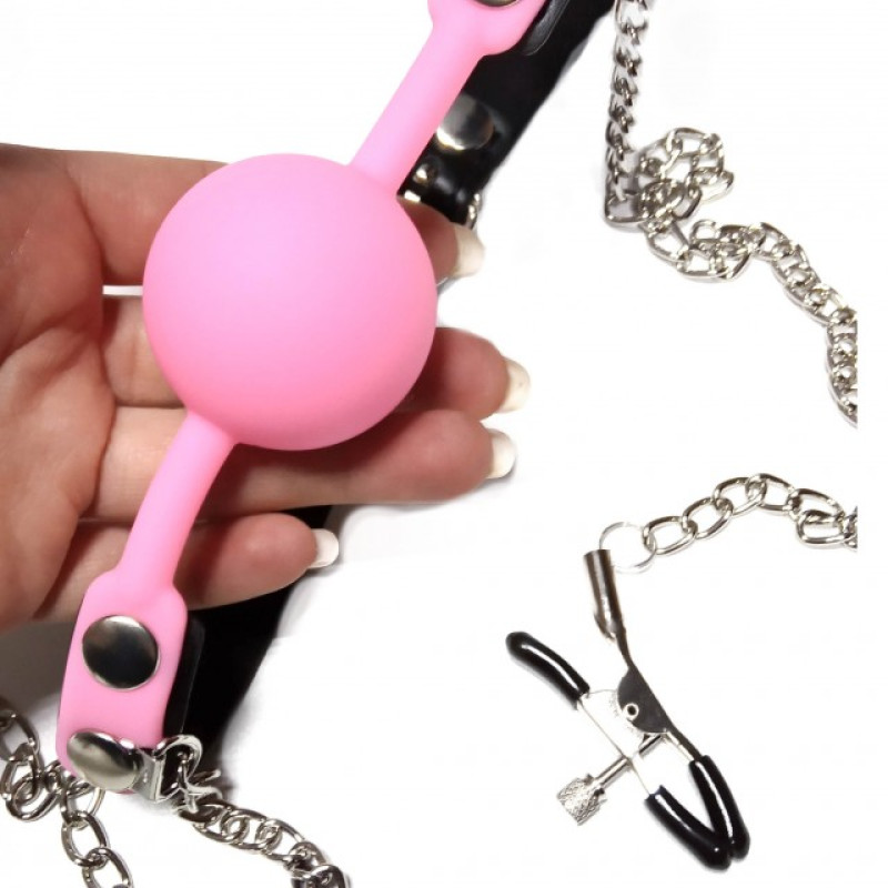 Кляп с зажимами на соски DS Fetish Locking gag with nipple clamps black/pink Кляп с зажимами на соски DS Fetish Locking gag with nipple clamps black/pink