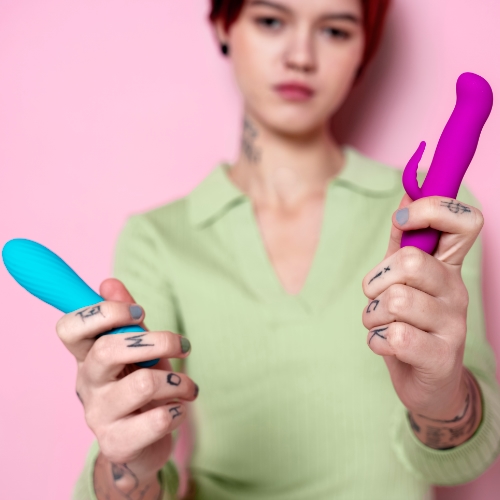 Что выбрать - вибратор или фаллоимитатор?