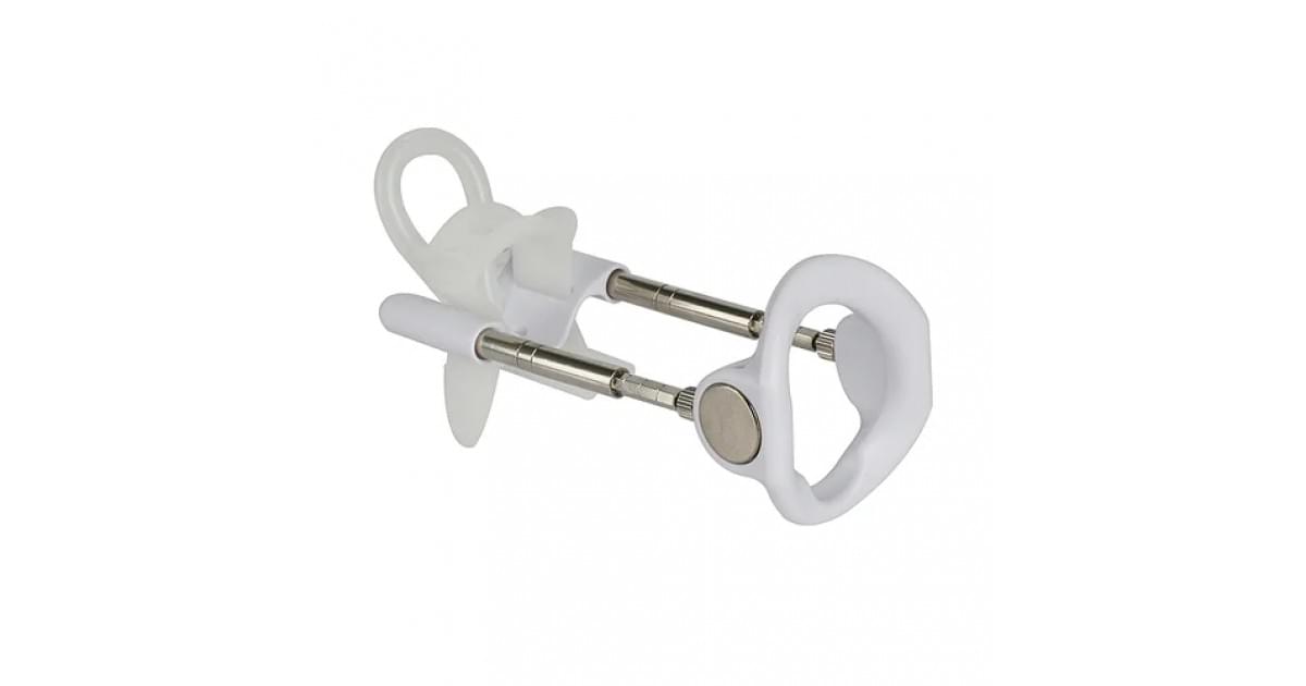 Жаңа ханым Соня порно Пойыздағы жасырын камераны көрсету 2011 бейне