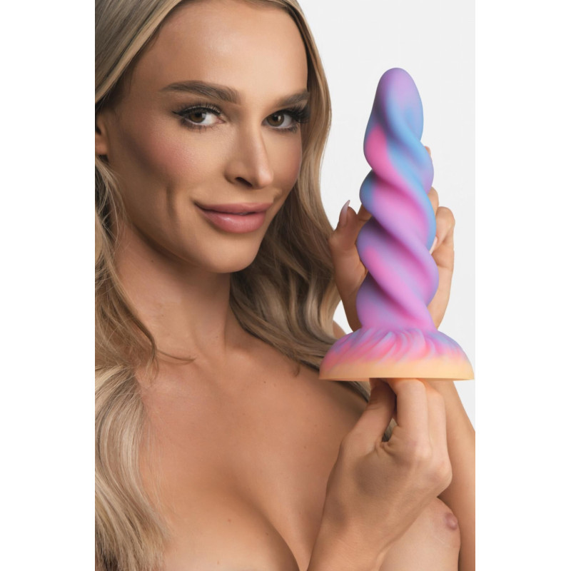 Фэнтезийный фаллоимитатор Creature Cocks Glow-in-the-Dark Unicorn Dildo Фэнтезийный фаллоимитатор Creature Cocks Glow-in-the-Dark Unicorn Dildo