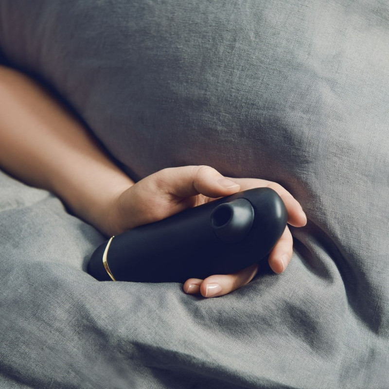 Набор для пар мастурбатор Arcwave Ion + Womanizer Premium 2 Black, Pleasure Pair