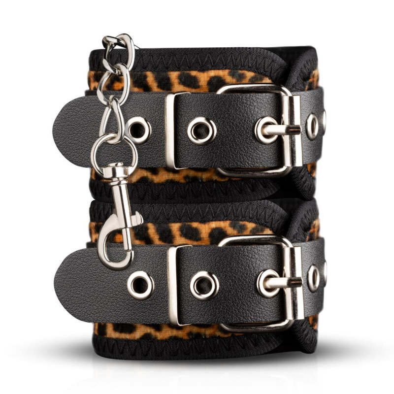 Набор BDSM аксессуаров Panthra Gato 8-piece set Набор BDSM аксессуаров Panthra Gato 8-piece set