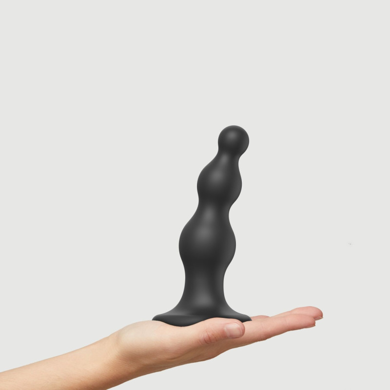 Насадка для страпона Strap-On-Me Dildo Plug Beads Black M Насадка для страпона Strap-On-Me Dildo Plug Beads Black M