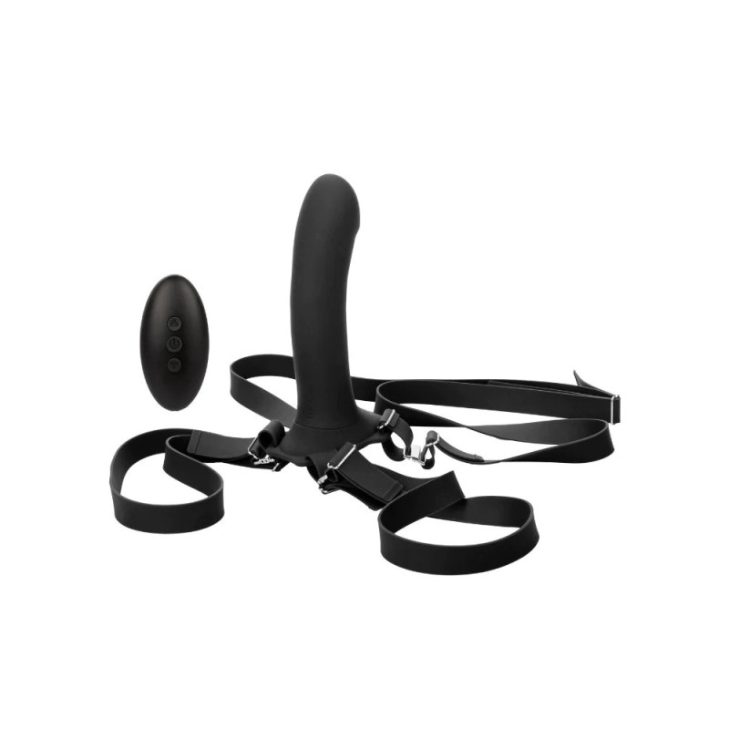 Страпон с вибрацией на ремнях California Exotic с пультом управления, черный, 16.5 см x 3.75 см. Страпон с вибрацией на ремнях California Exotic с пультом управления, черный, 16.5 см x 3.75 см.