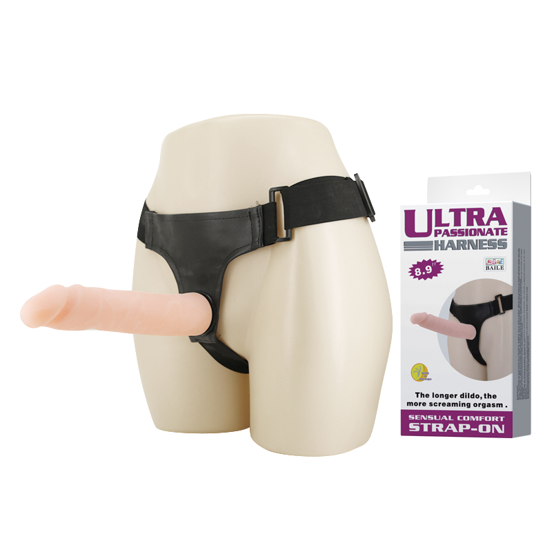 Жіночий страпон LyBaile Ultra Passionate Harness Тілесний