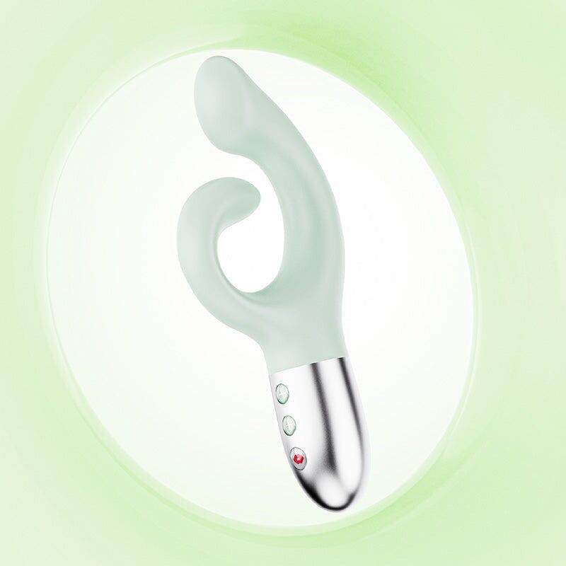 Вибратор-кролик для точки G KISTOY Big G Green, изогнутый отросток, автоматический подогрев. Вибратор-кролик для точки G KISTOY Big G Green, изогнутый отросток, автоматический подогрев.