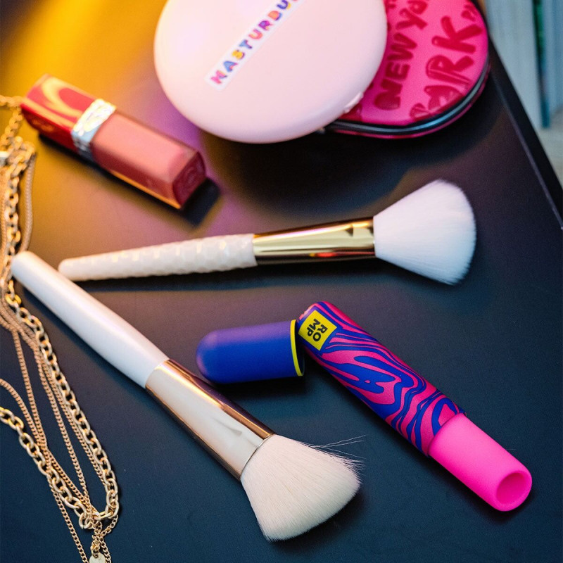 Вакуумный клиторальный стимулятор Romp Lipstick Вакуумный клиторальный стимулятор Romp Lipstick