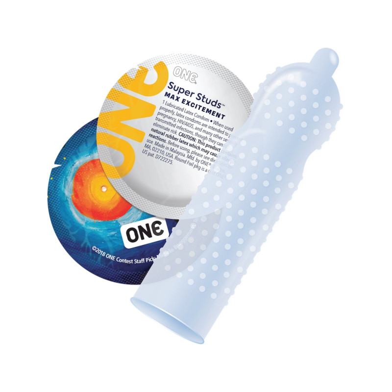ONE Super Studs, 1 шт, с точечным рельефом, со смазкой
