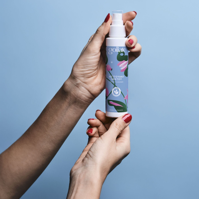 Антибактериальный спрей для игрушек Goliate Nettoyant Sextoy 100 мл, безопасен для тела