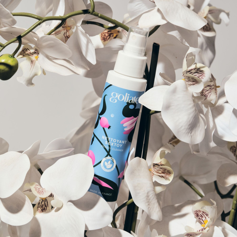 Антибактериальный спрей для игрушек Goliate Nettoyant Sextoy 100 мл, безопасен для тела